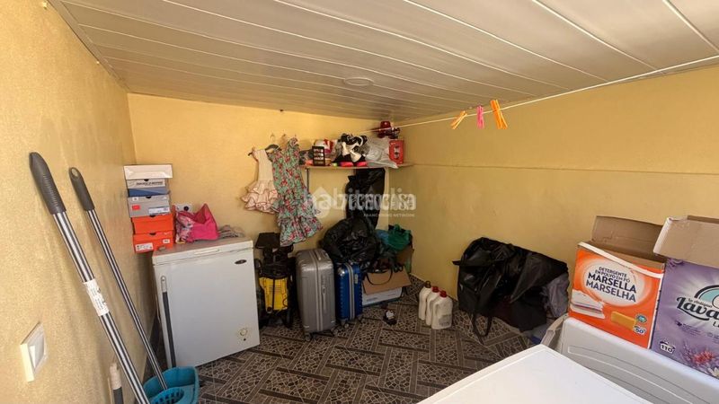 Foto 1010d43f-8d8f-4e28-b81e-f237978a15cf. Casa  en venta en Osuna