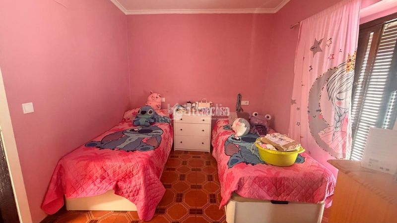 Foto ebad4069-c012-4529-b521-87a17f7a190e. Casa  en venta en Osuna