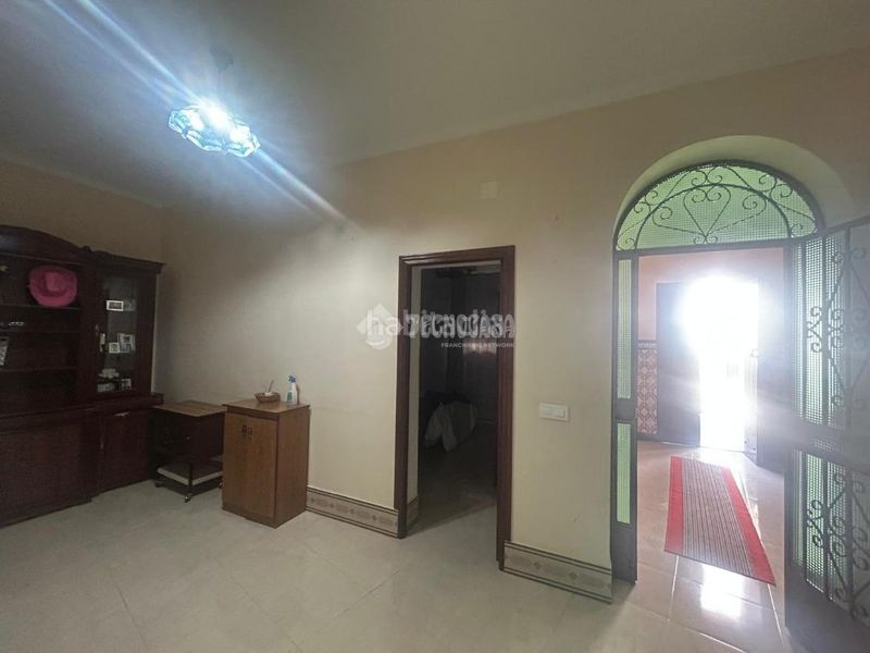 Foto ff4c6d39-af59-42ad-a28e-d43555a09bc1. Casa  en venta en Paradas
