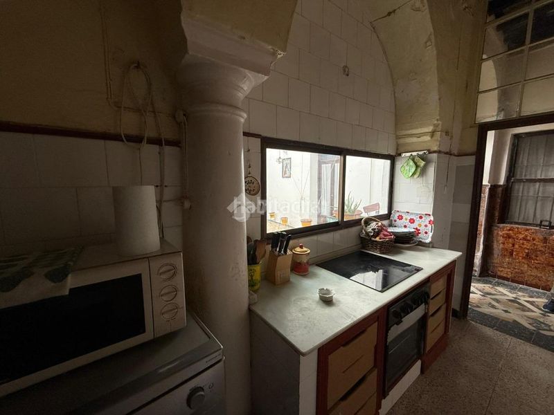 Foto 7e77a04e-2d6f-4b39-aeb1-e53a81724b42. Casa aparellada a Arahal