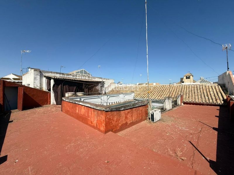 Foto 900a8f5b-b9e4-498d-b91e-6cca67d79fa1. Casa aparellada a Arahal