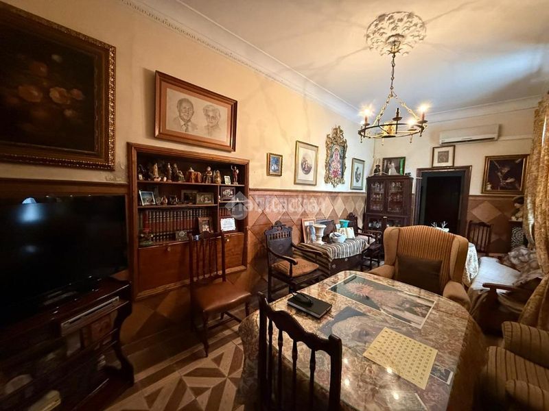 Foto ba41d804-0759-4503-bf8c-561a7aadc952. Casa aparellada a Arahal