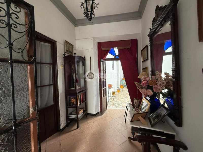 Foto db2bb177-d5b9-4442-9fae-31f15c4a1077. Casa aparellada a Arahal
