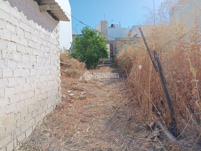 Foto 7ac9c844-7bdb-425e-947e-a9a91d2daf80. Terreny residencial a Arahal