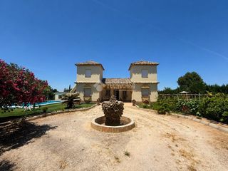 Mas  Calle cadiz. Casa rural en venta en arahal