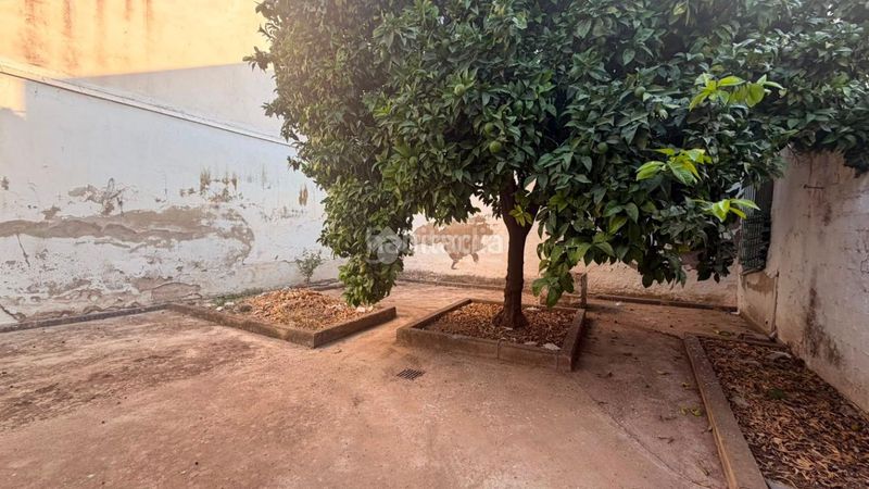 Foto 62a12f8c-c883-4ef0-8084-a848d6beeca3. Casa a Lantejuela (La)