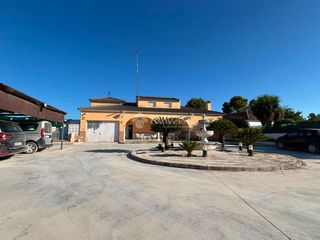 Bauernhof  Las monjas. Casa rural en venta en osuna