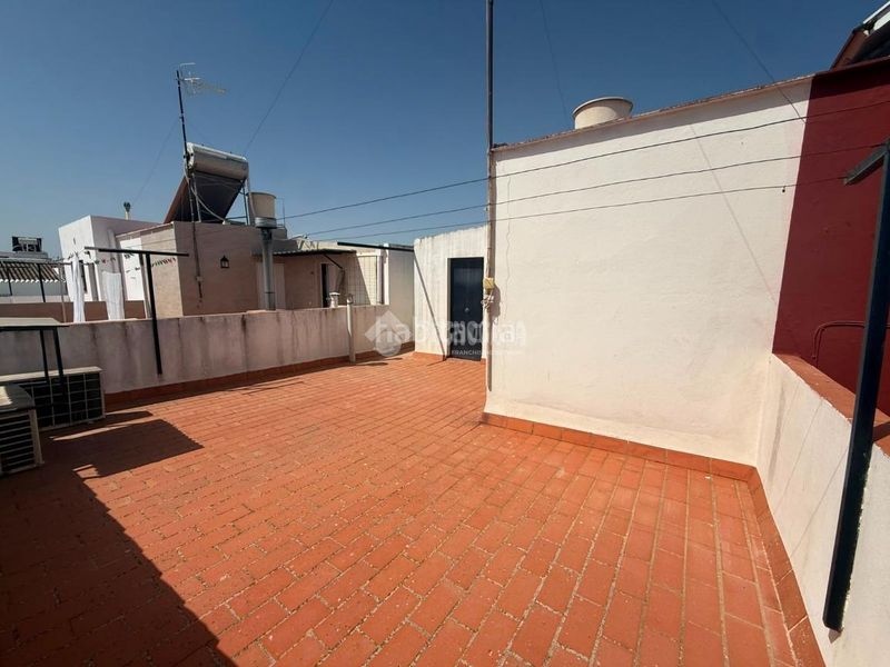 Foto 47338501-a7d0-4f6f-a6d0-097c2136e90c. Casa aparellada amb calefacció a Puebla de Cazalla (La)