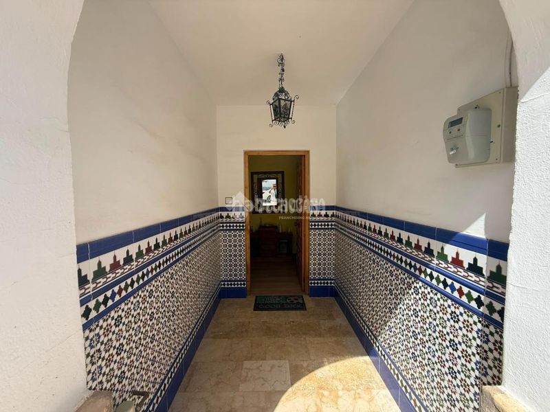 Foto 780c15f8-517d-4e11-a20a-919a0d5455ea. Casa aparellada amb calefacció a Puebla de Cazalla (La)