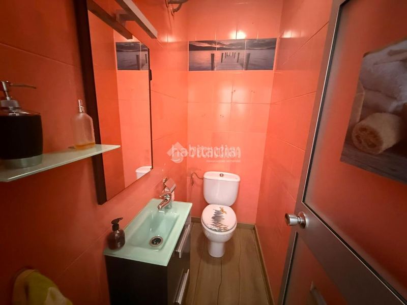 Foto d3edf710-59c2-4969-91e8-d6e4d64a411f. Casa aparellada amb calefacció a Puebla de Cazalla (La)
