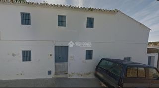 Towny house  Calle osuna. Casa en venta en osuna