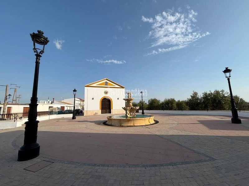 Foto 8ec0dc71-bf23-4942-9752-3a04946ac8e0. Casa aparellada a Osuna