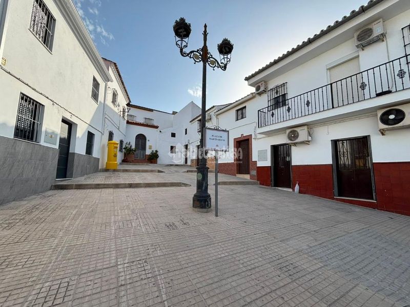 Foto 928153f3-52a3-41f2-bedb-9025bc175a38. Casa aparellada a Osuna