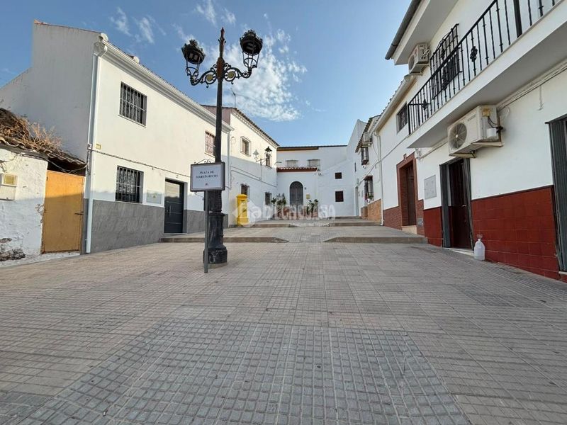 Foto 9985bc73-69f4-46c0-90cd-b37a02de4e07. Casa aparellada a Osuna