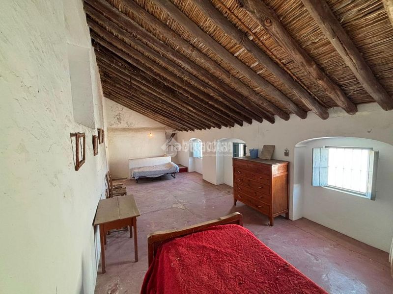 Foto 9e07f439-58be-4457-be19-0aa91d13fd26. Casa aparellada a Osuna