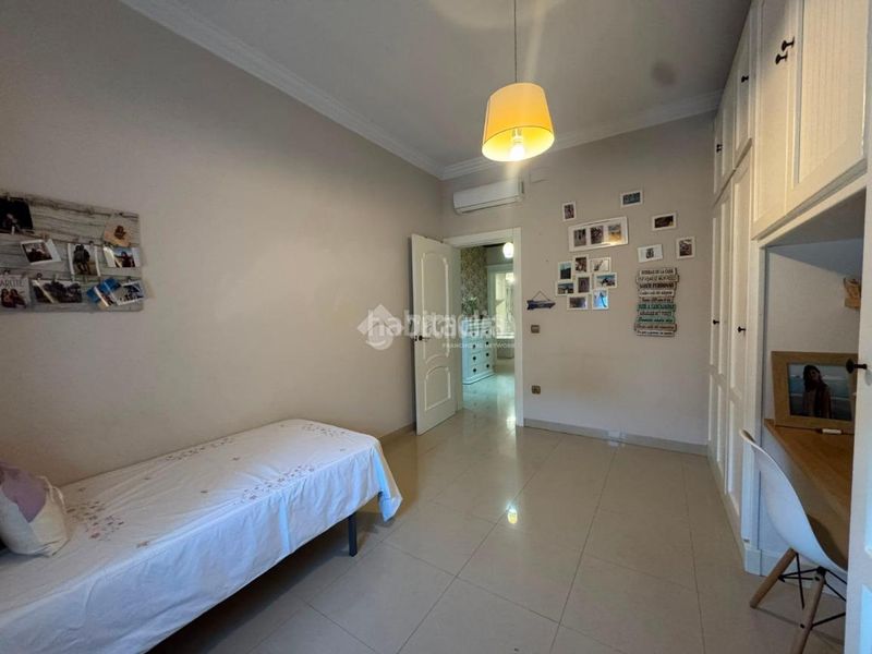 Foto af185316-aea7-42f2-a728-ff20da6853f5. Towny house with parking in Osuna