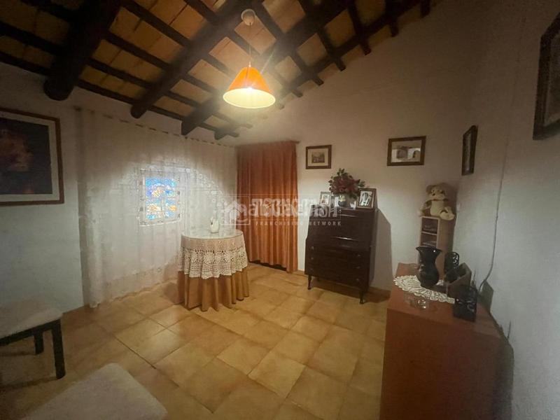 Foto 9859d75d-9548-4a52-8af9-5a1982749d6b. Casa amb aparcament a Osuna