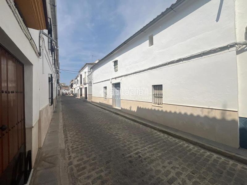 Foto a68265eb-24a0-4b3c-912b-bb7e1b38046d. Casa amb aparcament a Osuna