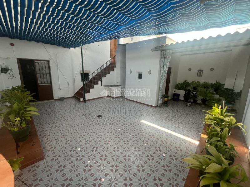 Foto b27d5b94-a711-4ef9-83c6-34ad6257903e. Casa amb aparcament a Osuna