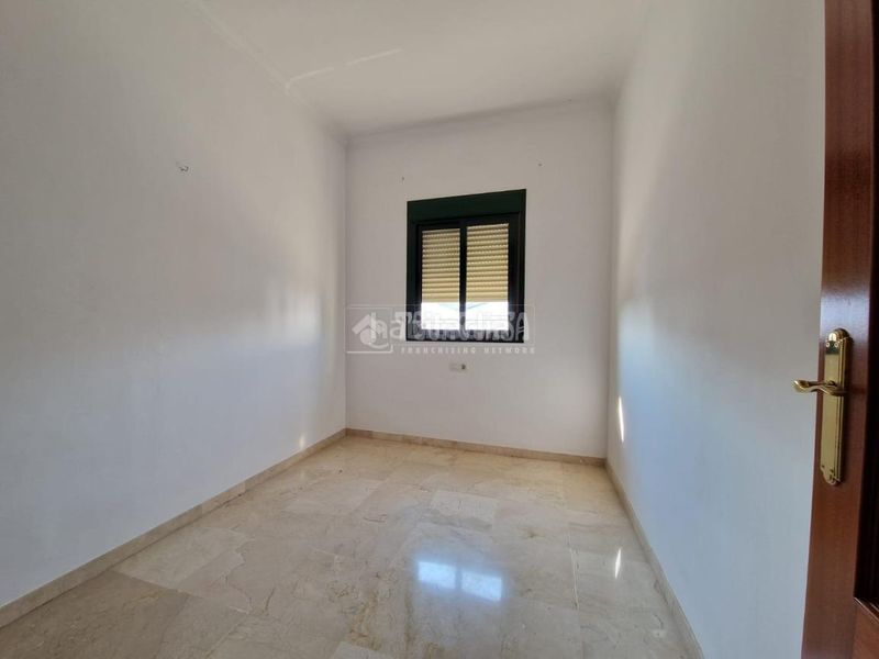 Foto 22bc1608-5747-49b0-848b-5a3ff09ee361. Casa amb calefacció a Lantejuela (La)