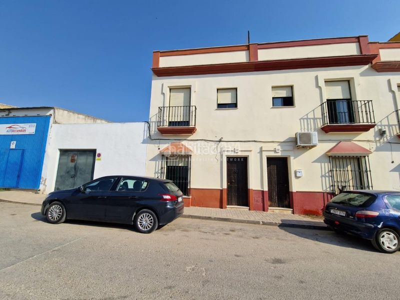 Foto 7e9027b1-5016-4886-a235-fe0e33a33e2f. Casa amb calefacció a Lantejuela (La)