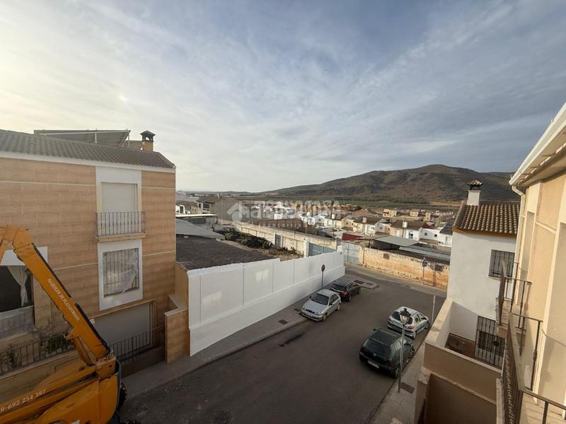 Foto 2dd35d6f-d3d3-4e58-80e9-c39517e560c9. Casa pareada casa en venta en Sierra de Yeguas