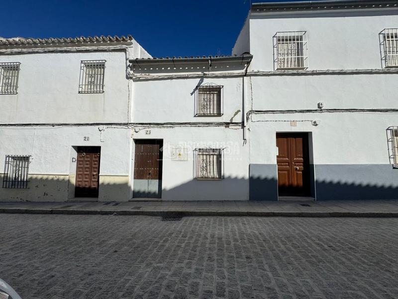 Foto 43e610d1-b87c-49f9-bb2a-14aeee9420e0. Maison jumelée dans Osuna