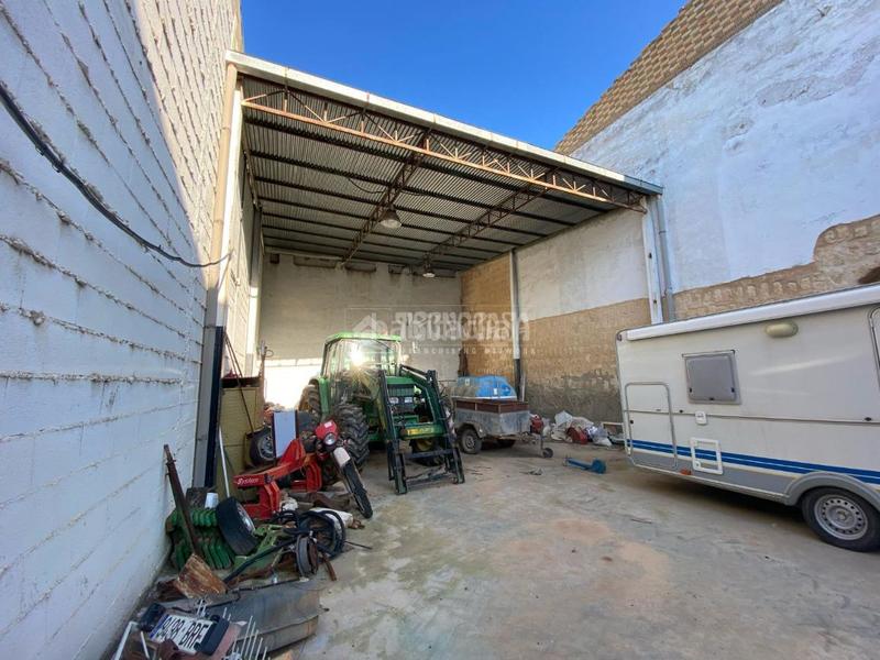 Foto 4aaab886-4a3b-4f2f-94f9-d59c764df912. Area edificabile industriale in Osuna