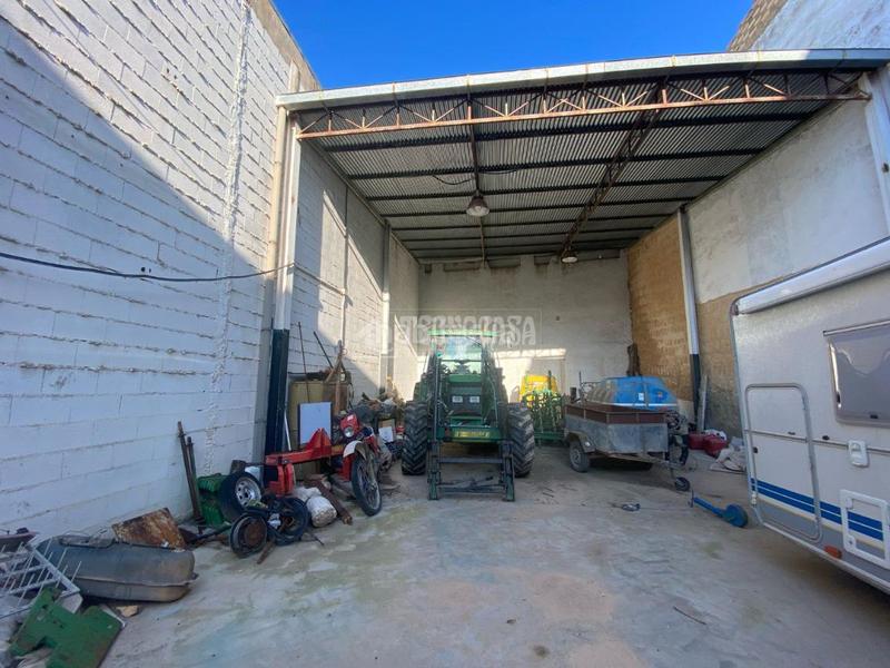 Foto 79f4cee9-7bd3-42a8-9714-f9501a4e4537. Area edificabile industriale in Osuna