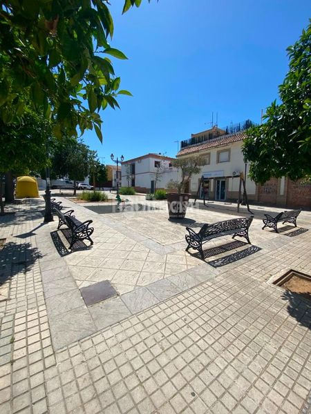 Foto 7d856482-50c8-4f7d-a7c3-89d052f187a1. Aparcament cotxe a Sanlúcar la Mayor