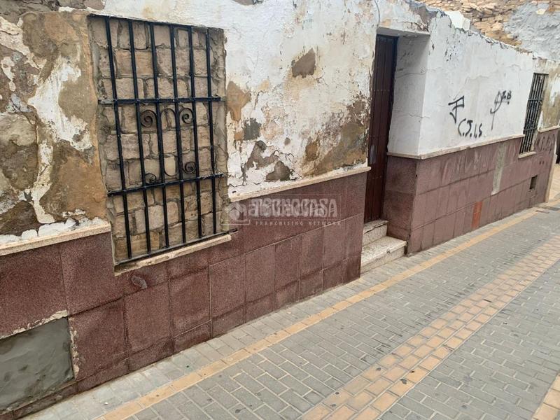 Foto 160edee4-7df5-4b23-b7bb-c0e18af5d8ef. Wohngrundstück in Sanlúcar la Mayor