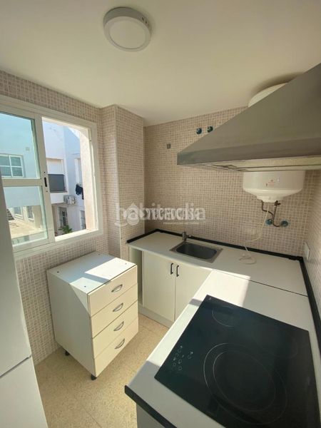 Foto 00ae80b4-542b-4102-8388-4b6633f38df5. Pis a Sanlúcar la Mayor