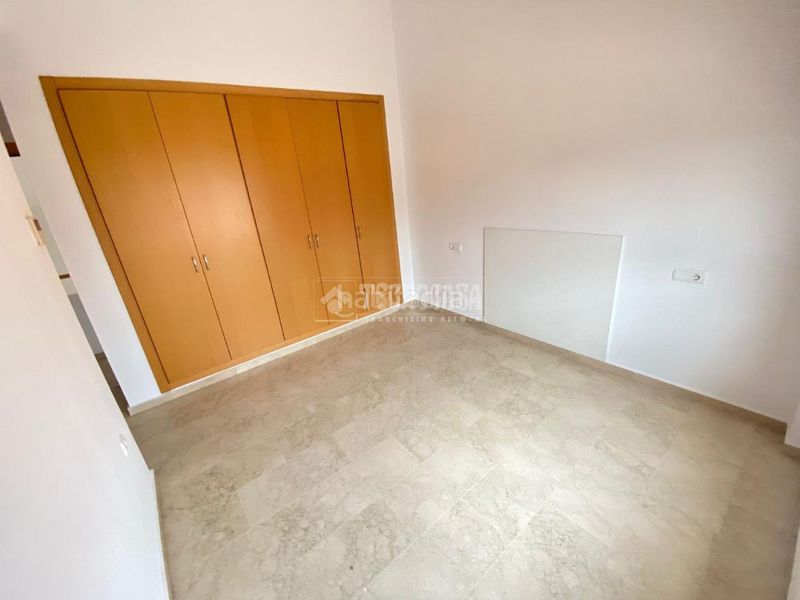 Foto 37f04e85-61d3-4322-9139-d305aab98eb9. Casa pareada casa en venta en Sanlúcar la Mayor