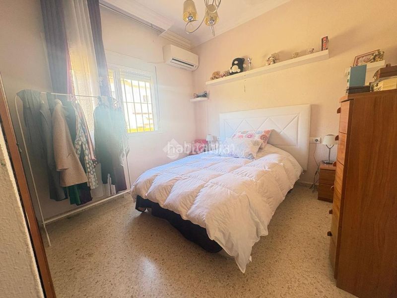 Foto 364706f0-b74b-4127-b20b-bbe86f1fe096. Casa a Olivares