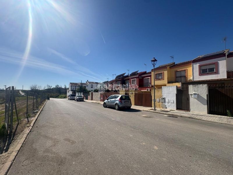 Foto dbc007c4-c071-4b71-be34-06fac5b1d14c. Casa a Olivares