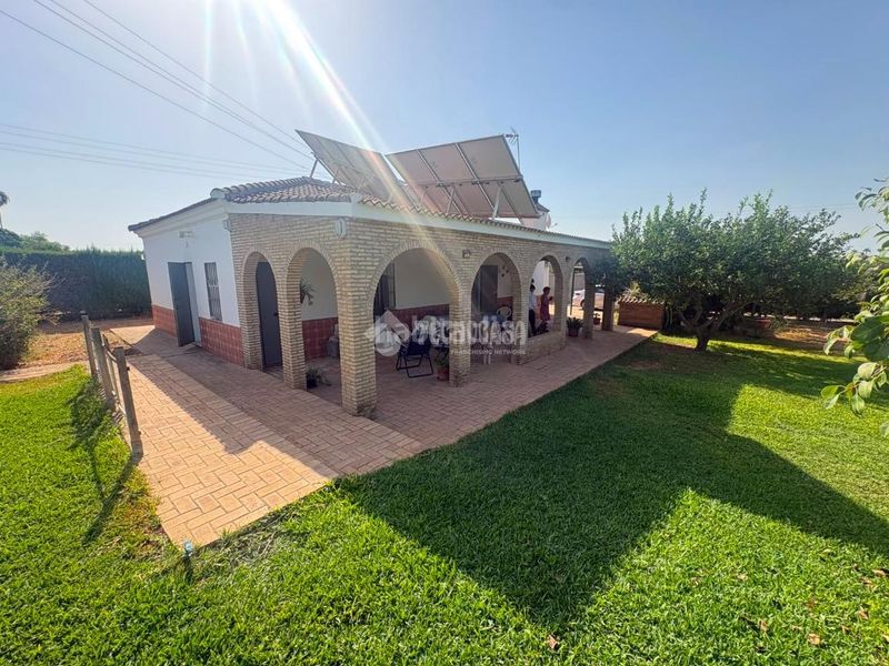 Foto 0e215289-fbdd-442d-85d6-868325163c0c. Casa amb calefacció a Loreto Espartinas