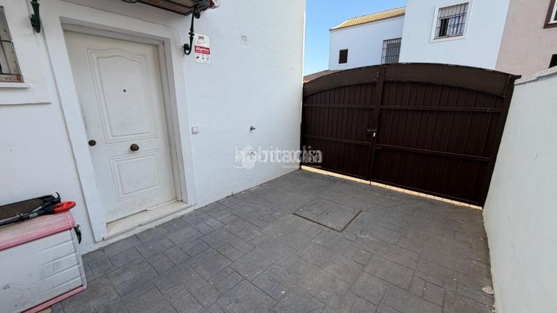 Foto 584e05e9-f914-4686-9006-13c4d9b496cb. Doppelhaus in Albaida del Aljarafe