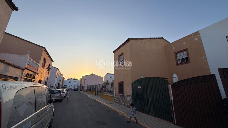 Foto 73a5cafe-b90b-4734-8338-2de983da69b4. Doppelhaus in Albaida del Aljarafe