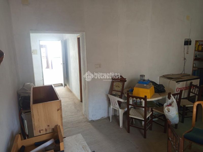 Foto f350f0ce-9409-43a7-b6ef-a6026f7bc167. Casa aparellada a Sanlúcar la Mayor
