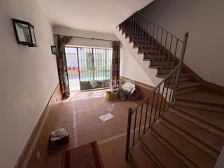 Casa bifamiliare en Olivares. Casa en venta en olivares