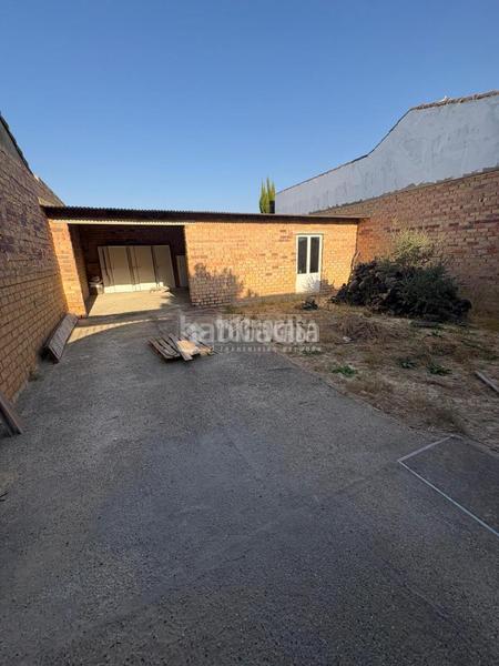 Foto 5e609ac7-f210-4f08-b643-bd986e180673. Casa pareada casa en venta en Albaida del Aljarafe