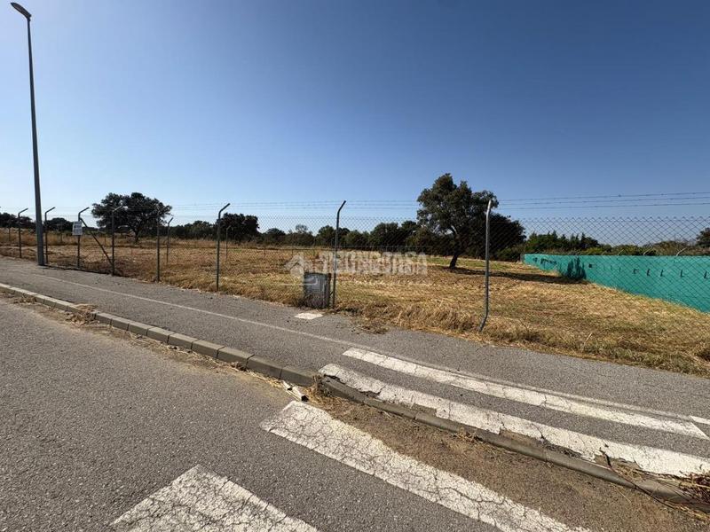 Foto 1beed542-e9e0-4779-a727-db27950f2c8e. Terreno residencial terrenos en venta en Sanlúcar la Mayor