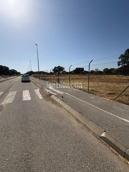 Foto 53d91b04-f43b-4cdc-ba0d-fa33aeeb27de. Terreno residencial terrenos en venta en Sanlúcar la Mayor