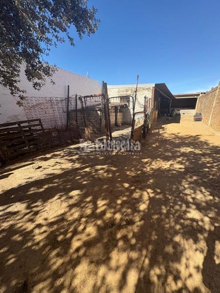 Foto b4434068-f94a-40de-9269-98fcc4a54269. Terreno residencial terrenos en venta en Benacazón