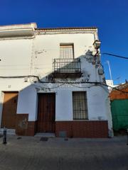 Maison jumelée à Sanlúcar la Mayor. Casa en venta en sanlúcar la mayor
