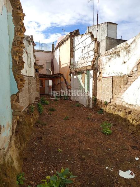 Foto b24a0297-6ae0-4f4c-84b3-1ce8728f8356. Wohngrundstück in Sanlúcar la Mayor