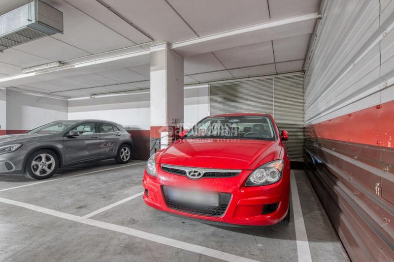 Foto 2e7e1b3a-78c6-4179-a7a7-da990fb707c0. Posto auto in Prosperidad - Delicias Salamanca