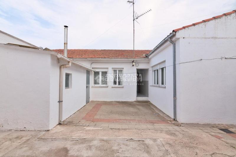 Foto 015d71ae-2e14-403a-b490-29d56d2ea985. Casa pareada casa en venta en Villoruela