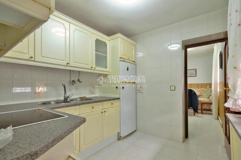 Foto 17c4c068-00b6-4c8a-a211-63ad42e79627. Casa pareada casa en venta en Villoruela