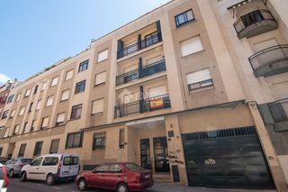 Flat in Prosperidad - Delicias. Piso en venta en salamanca